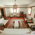 Kleo * Kalkan