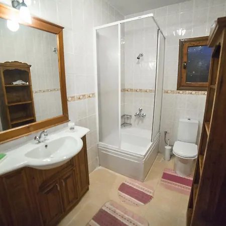 Kleo Hotel
